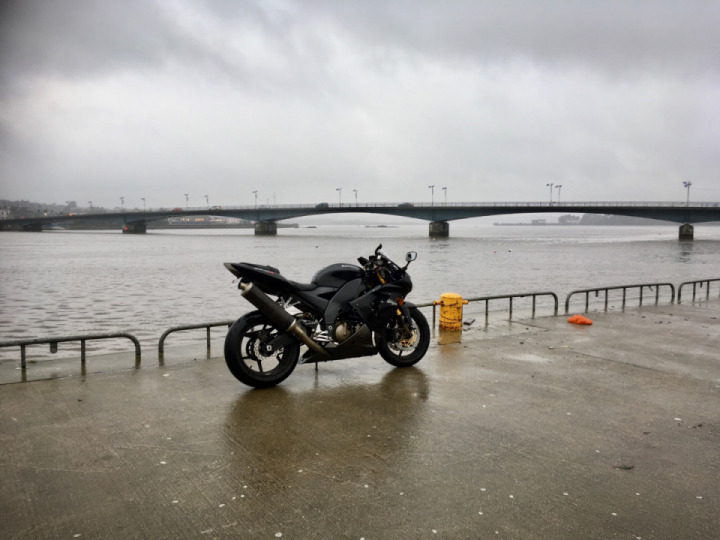 Rainy spin