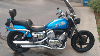 Honda VF 750C Magna - Ol'Blue