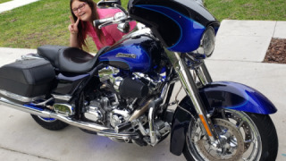 Harley-Davidson CVO Road King - Loraine