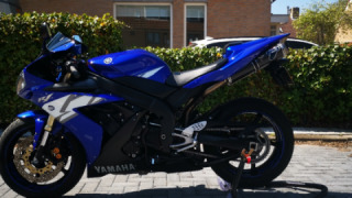 Yamaha YZF R1 - YZF-R1