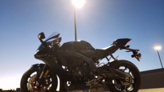 Yamaha YZF R1