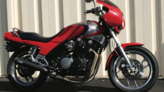 Yamaha XJ 900 - Red