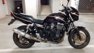 Kawasaki ZR-X 1100 - Naked classic