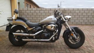 Suzuki Boulevard M50 - Bully