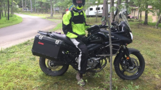 Suzuki V-Strom 650 - Moto