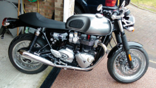 Triumph Thruxton 1200