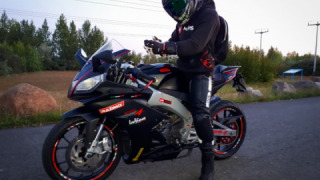 Aprilia RS4 125 - April