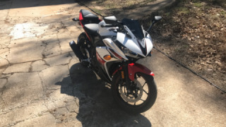 Yamaha YZF R3 - first Bike