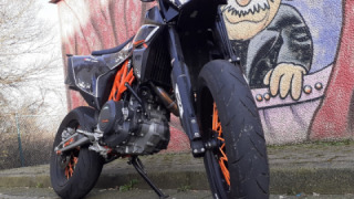 KTM 690 Supermoto