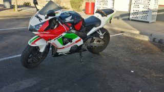 Honda CBR 954RR Fireblade