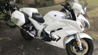 Yamaha FJR 1300 - Ex police model