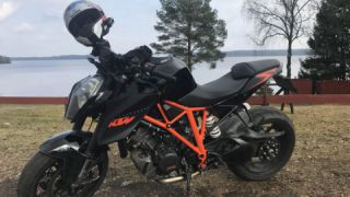 KTM 1290 SUPER DUKE R