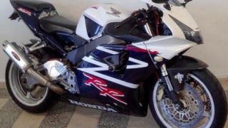 Honda CBR 954RR Fireblade