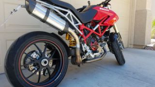 Ducati Hypermotard 1100