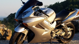 Honda VFR 800