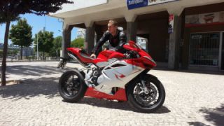 MV Agusta F4