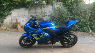 Suzuki GSXR 1000 - Gixxer