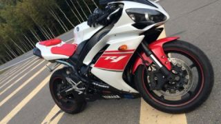 Yamaha YZF R1 - 2019-07-28 10:12:46