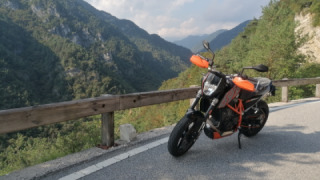 KTM 690  Duke