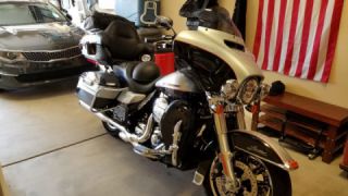 Harley-Davidson Ultra Classic Electra Glide - 15 Limited