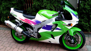 Kawasaki Ninja ZX-9R - my first motorcycle.