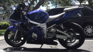 Yamaha YZF R6 - Baby Blue ??