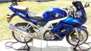 Suzuki SV 650S - 1st bike