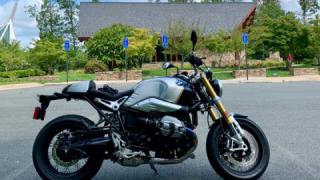 BMW R nineT