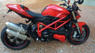 Ducati Streetfighter