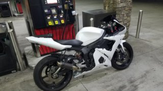 Yamaha YZF R6 - White 08 R6s