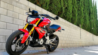 BMW G 310 R - Red