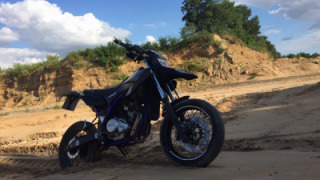 Yamaha WR 125 X - Jack