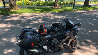 Kawasaki Ninja H2 SX SE - Best bike ever have