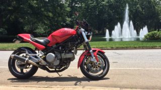 Ducati Monster 750