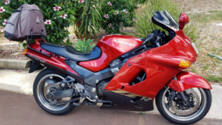 Kawasaki Ninja ZX-11