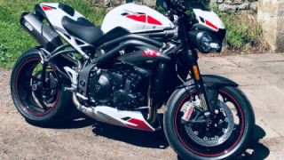 Triumph Speed Triple 1050