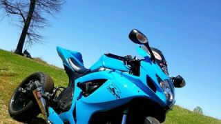 Suzuki GSXR 600 - 