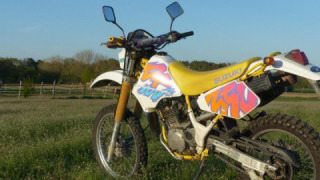 Suzuki DR 350 - Summi