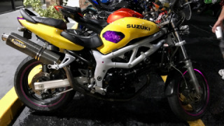 Suzuki SV 650 - Street fighter / Naked