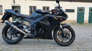 Yamaha YZF R6