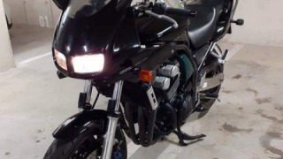 Yamaha FZ-600