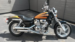 Honda VF 750C Magna