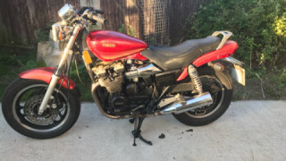 Yamaha FZ-600