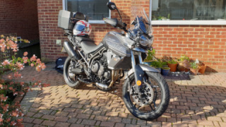 Triumph Tiger 800