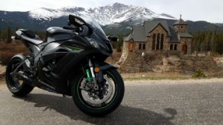 Kawasaki Ninja ZX-10R - 