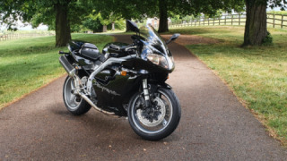 Triumph Daytona 995i