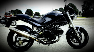 Ducati Monster 600 - Frank castle