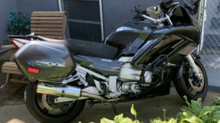 Yamaha FJR 1300 - Nessie