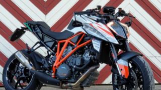 KTM 1290 SUPER DUKE R