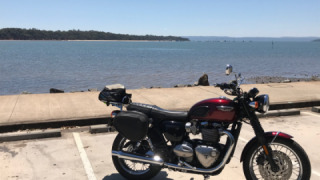 Triumph Bonneville T120 - Cinder Red